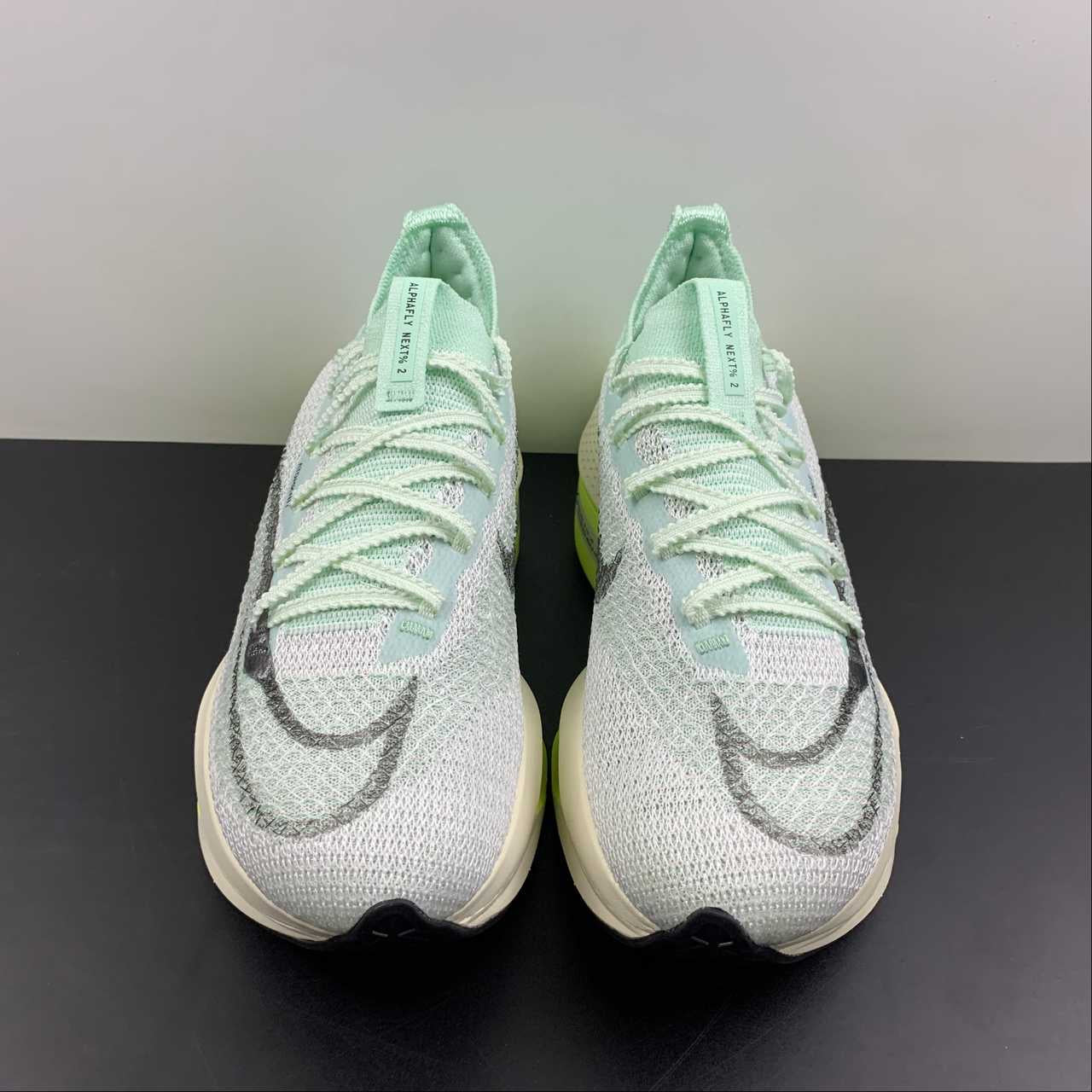 Tênis Air Zoom Alphafly NEXT% 2 'Mint Foam Volt' DV9422-300