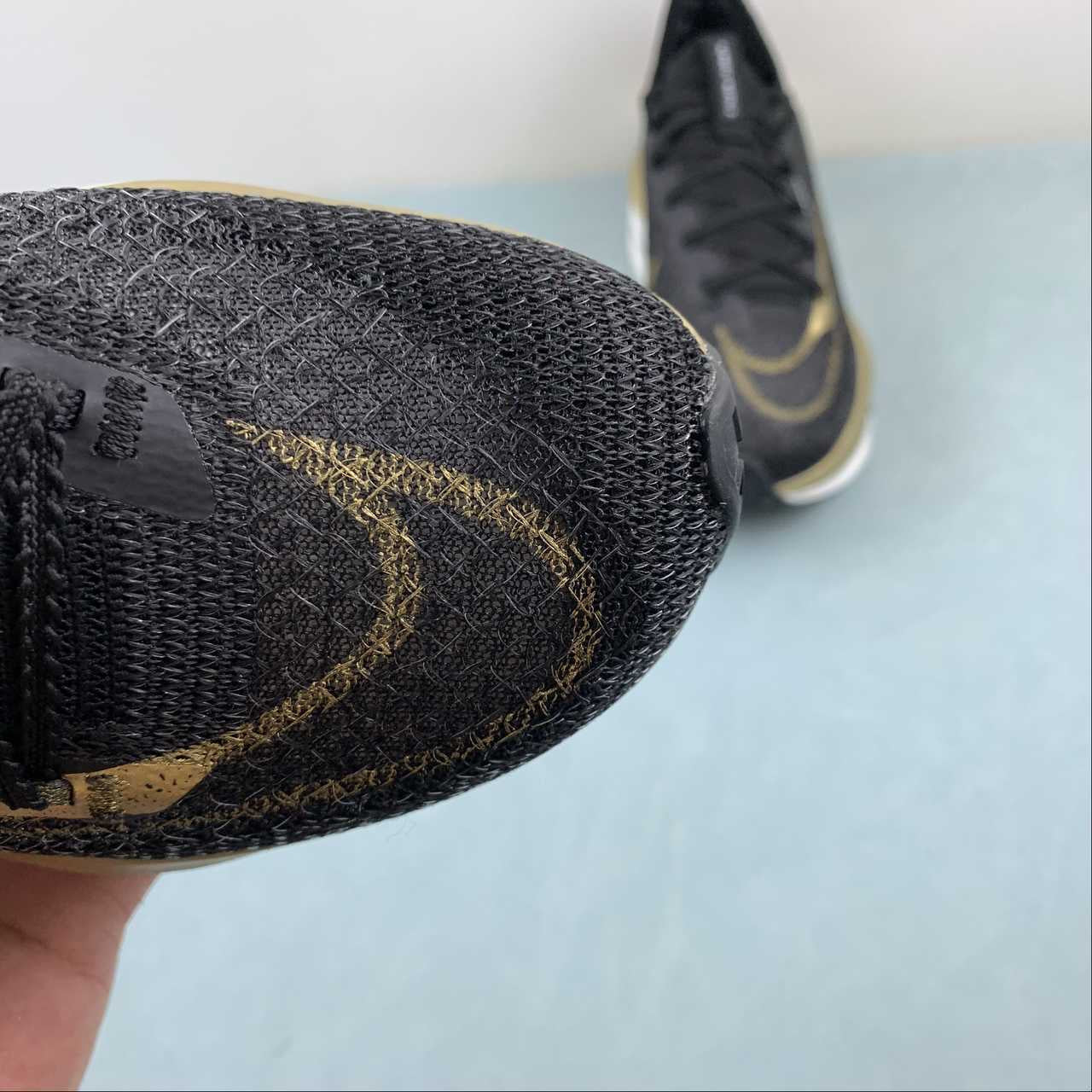 Tênis Air Zoom Alphafly NEXT% 2 'Black Gold' DN3555-001