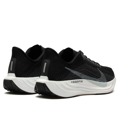 Tênis Wmns Pegasus Plus 'Black Pure Platinum' FQ7261-002