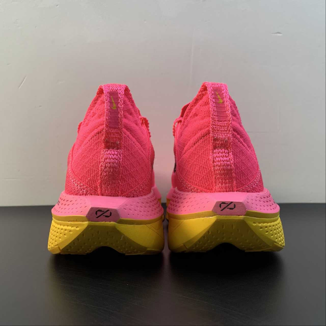 Tênis Air Zoom Alphafly NEXT% 2 'Hyper Pink' DN3555-600