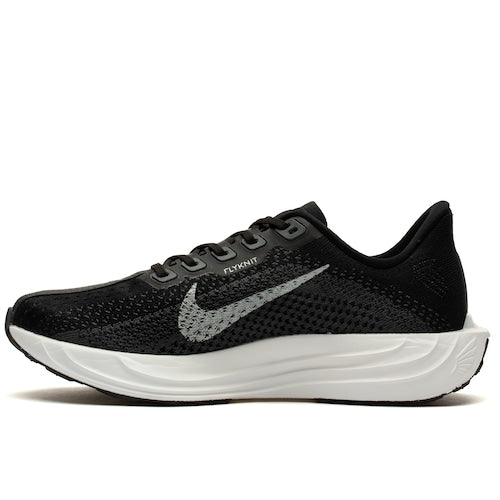 Tênis Wmns Pegasus Plus 'Black Pure Platinum' FQ7261-002